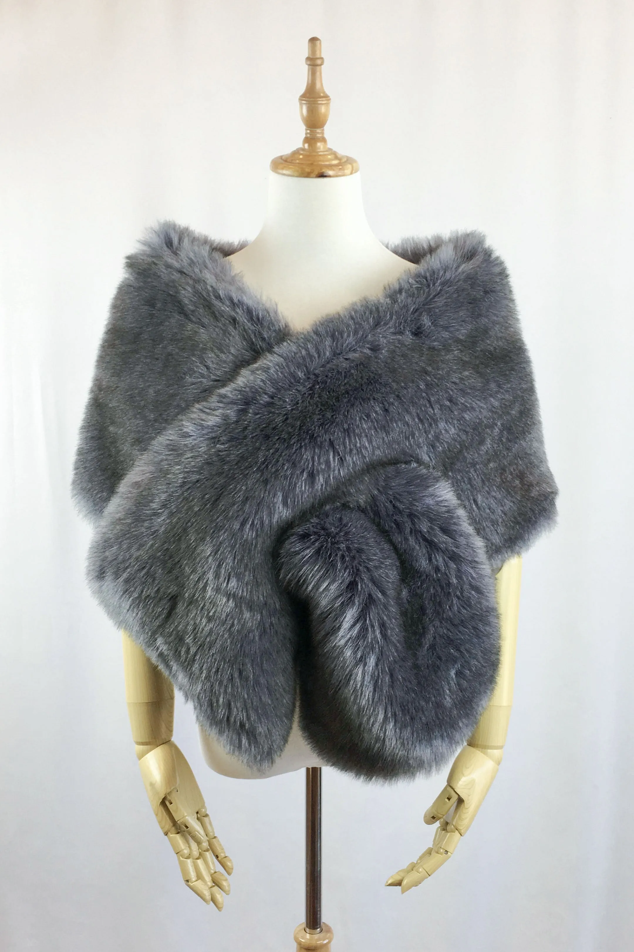 Dark Blue / Gray Faux Fur Shawl (Lilian DGry01)