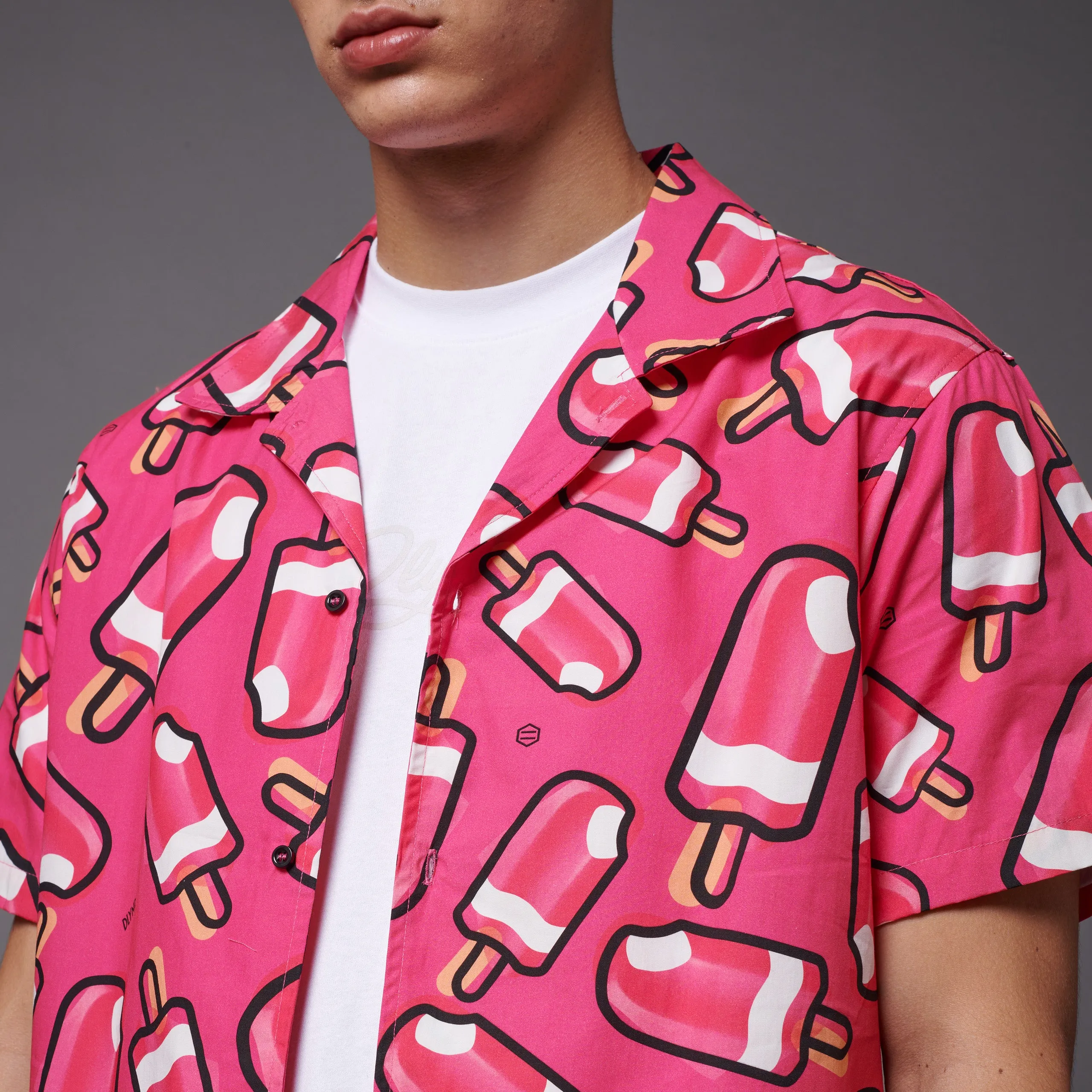 MAMBO Pattern alla Fragola Bowling Shirt