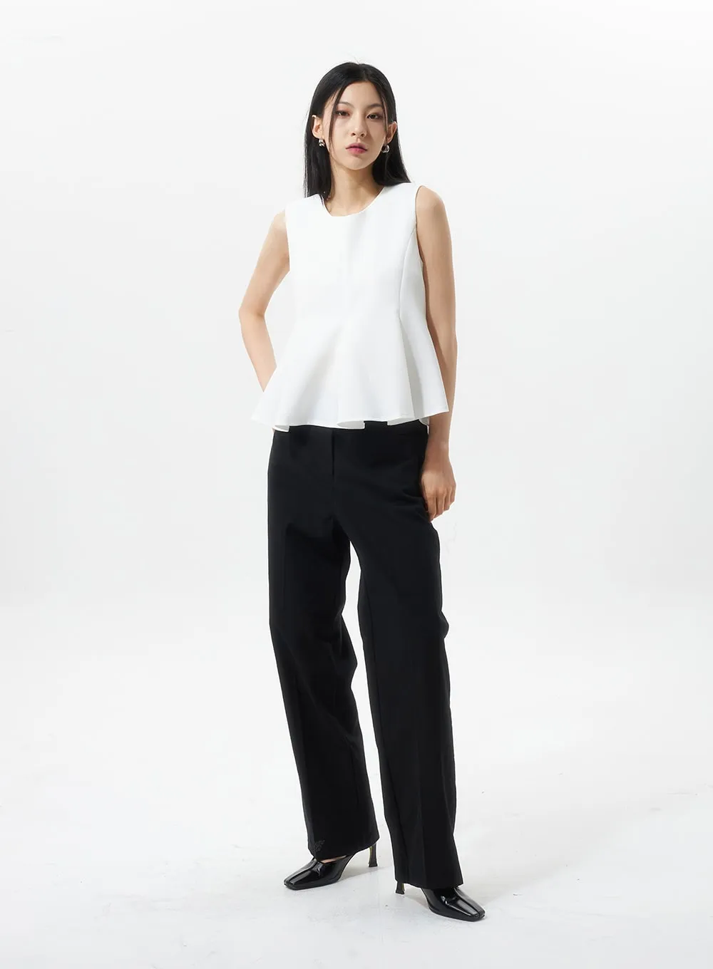 Straight Leg Tailored Pants IU326