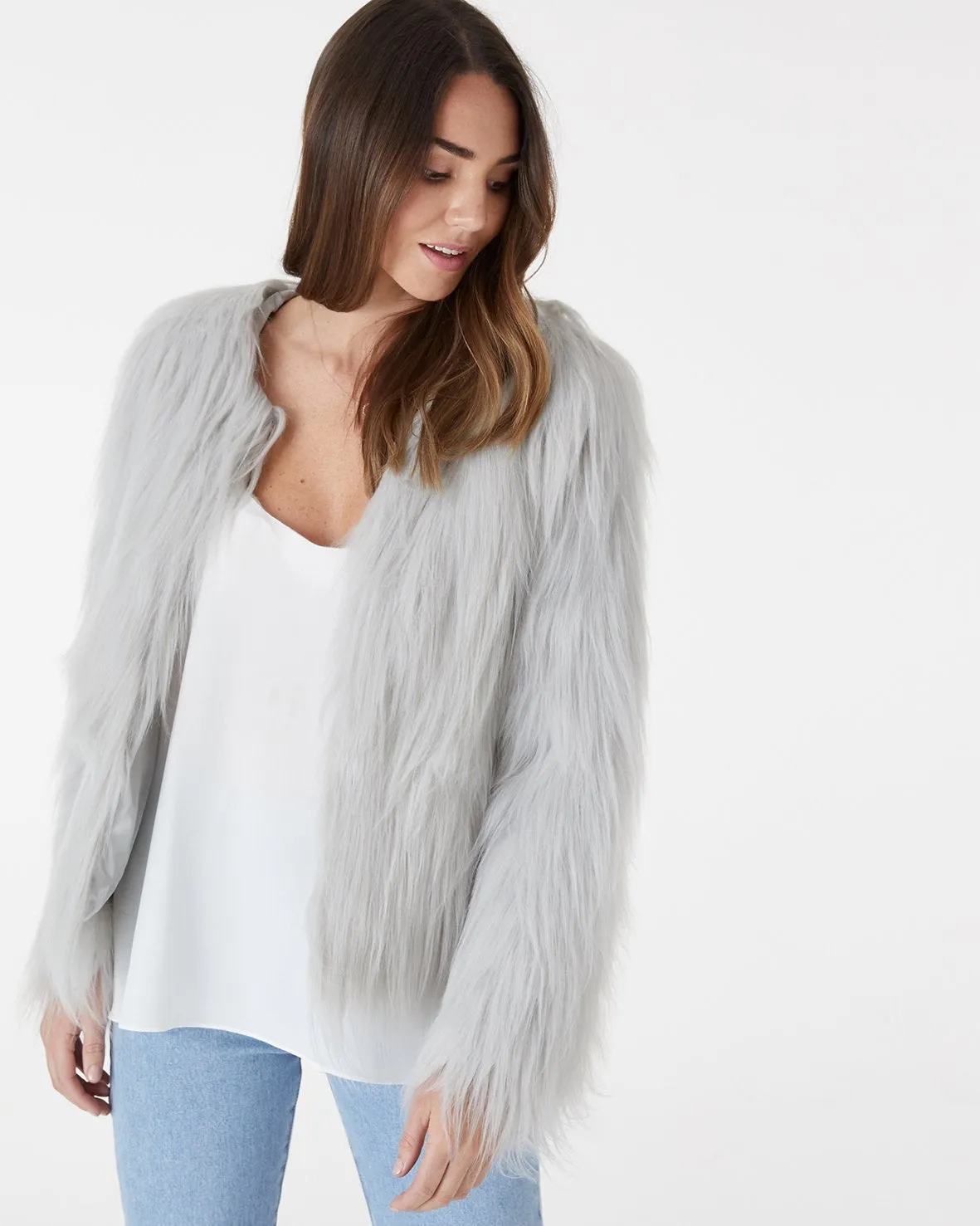 Tess light grey faux fur jacket