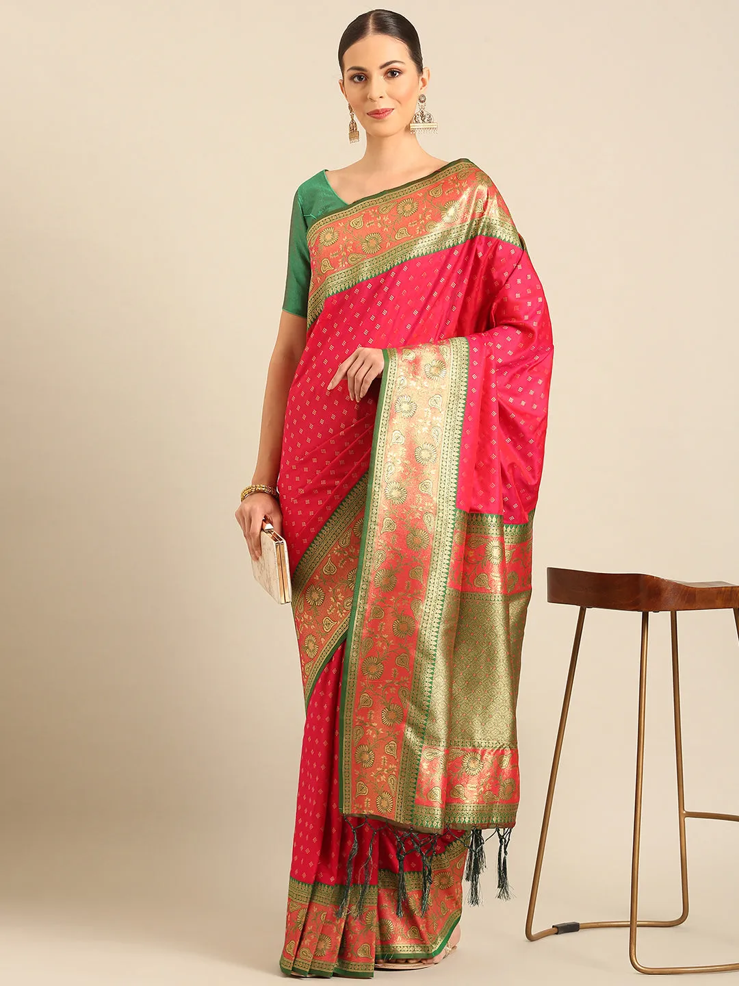 Women Pink Banarasi Silk Saree With Un Stitched Blouse